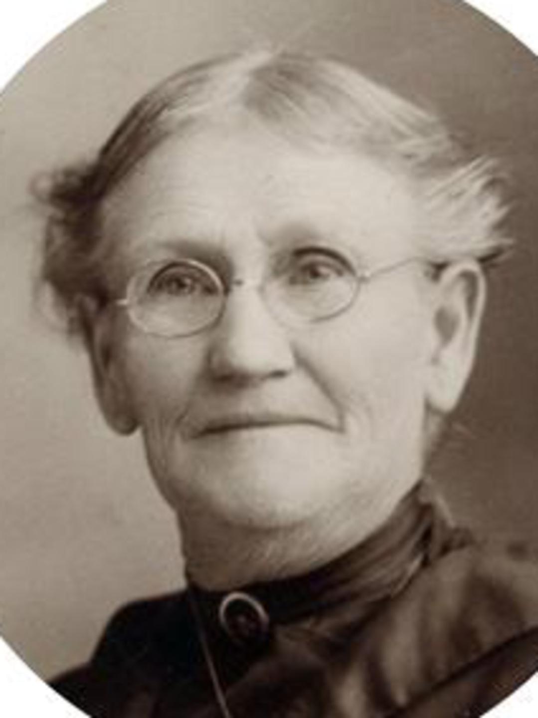 Martha Ann Mills (1851 - 1931) Profile